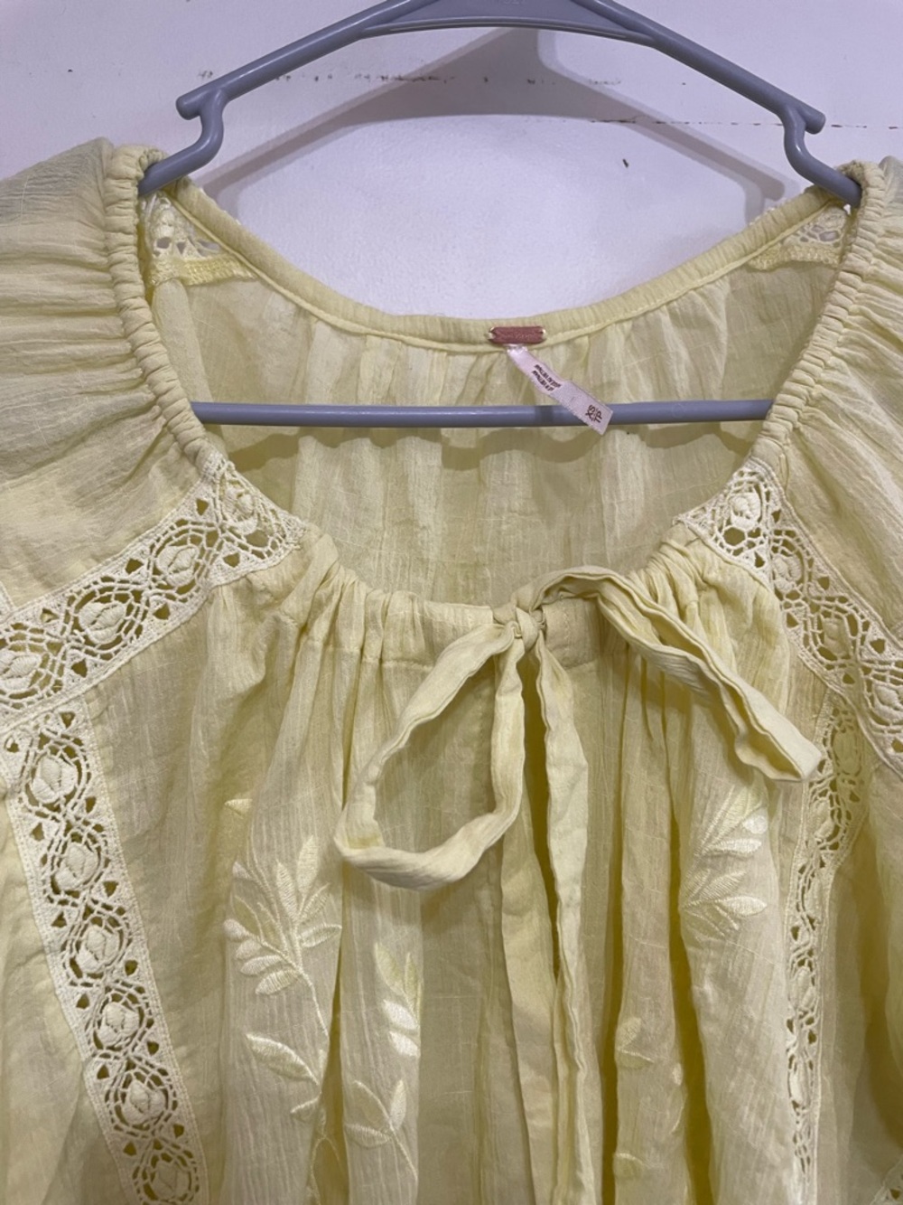 Free People Maria Boho Peasant Blouse Yellow Cottagecore Wheat XS Cotton Lace - Picture 5 of 11